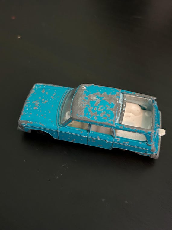 Vintage Matchbox Series No.42 Studebaker Lark Wagonaire by Lesney