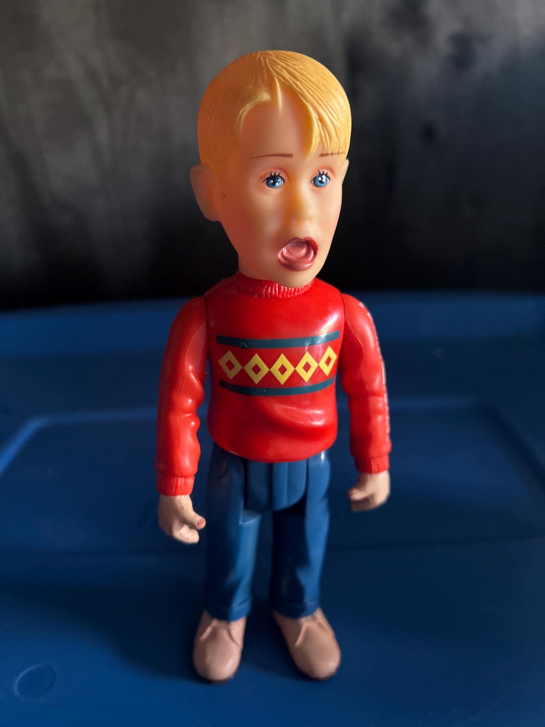 Vintage 1991 Home Alone Screaming Kevin Collectible Doll Figurine