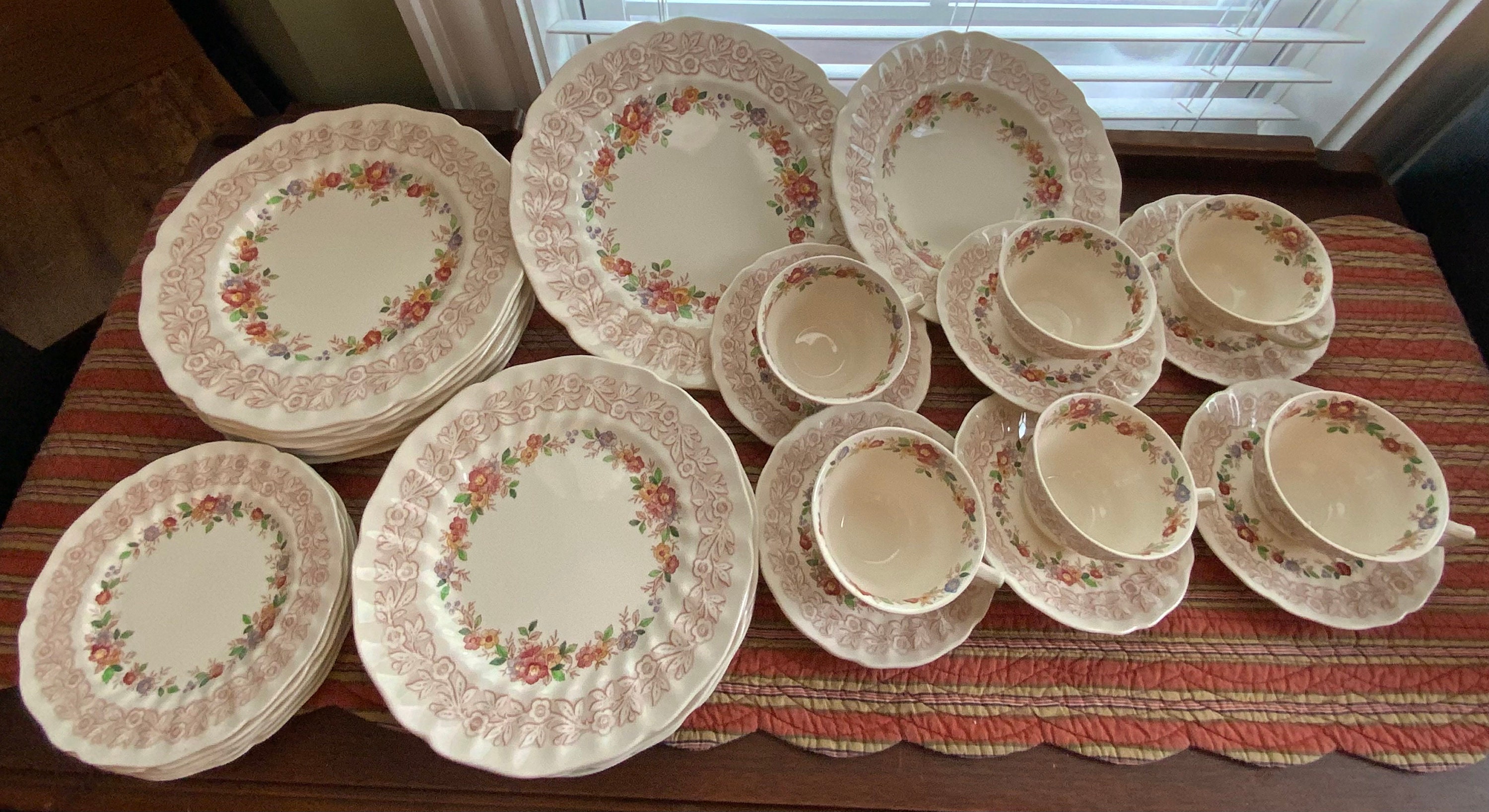 Royal Doulton Rhapsody Dinnerware ~ Six (6) Place Settings