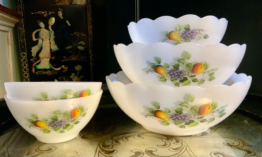 Lot 2 Ramequins Arcopal France - Blanc Décor Fruits - Bord Dentelé - Occasion