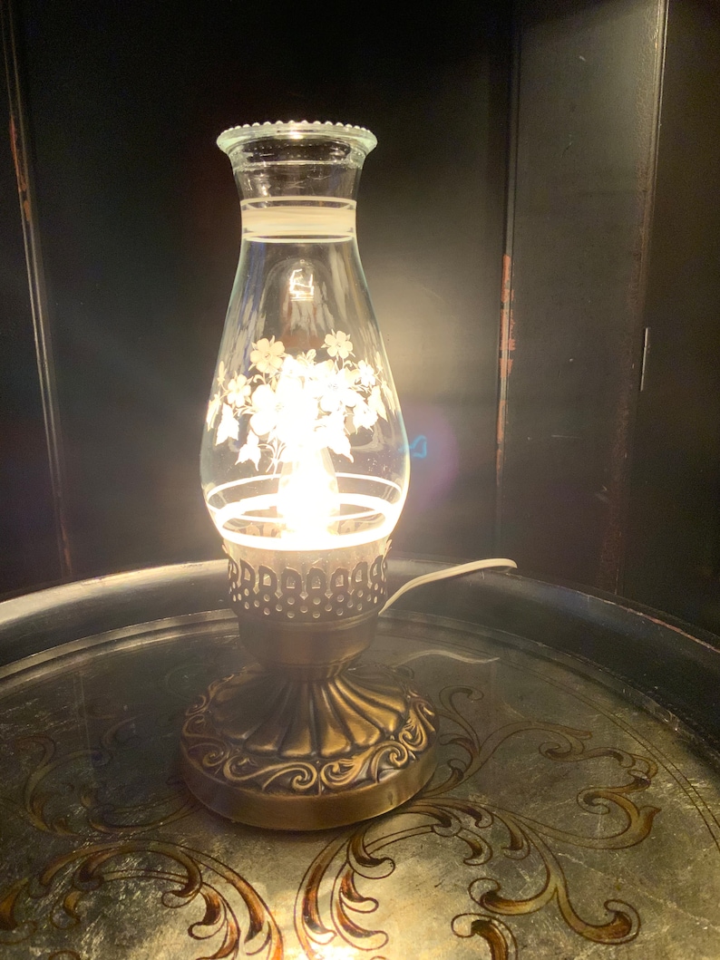 Vintage Electric Hurricane Lamp Painted Glass Shade Gold Colored Tin