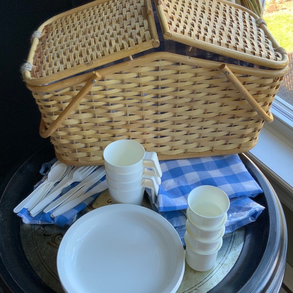 Lovely Wicker Picnic Basket Set ~ Double Handled ~ Double Lidded ~ Camping ~ Vacation ~ Cottage ~ Travel ~ Romantic