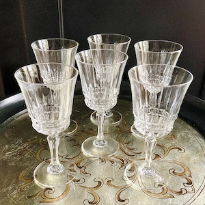 Funkelndes Set aus sechs Cristal D&#39;Arques - Durand Barcelona Weingläsern ~ Wasserkelchen - Made in France