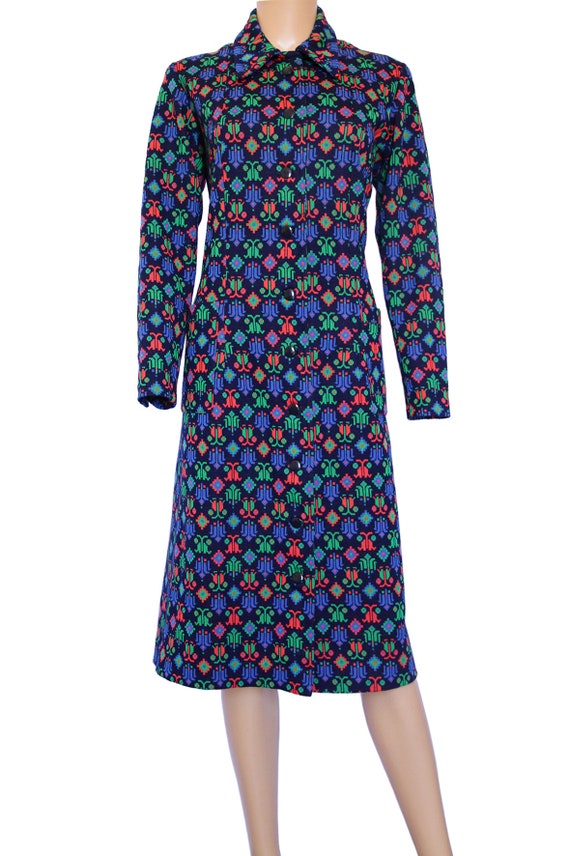 Robe chemise / Veste longue bleue à motifs géomét… - image 9