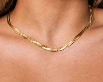 Herringbone Necklace 18K Gold Plated + Waterproof Golden Glow