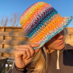 CROCHET PATTERN - Fall Crochet Pattern - Colourful Bucket Hat Pattern - Crochet Hat Pattern - Easy Crochet Pattern - Multicolour Bucket Hat
