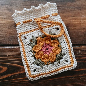 Mini Satchel Crochet Pattern - Drawstring Satchel Crochet Pattern - Flower Bag Crochet Pattern - Drawstring Pouch - Small Crochet Bag - PDF