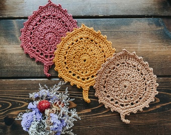 Autumn Leaf Coffee Coaster Crochet Pattern - Fall Crochet Pattern - Halloween Thanksgiving Crochet Pattern - Boho Crochet Pattern - Leaf