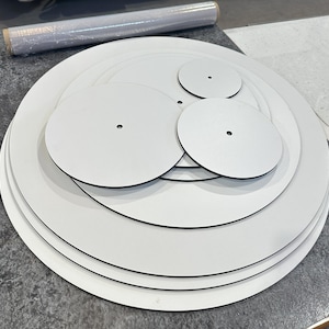 Runde Tortenplatten aus Holz mit Mittelloch – Mehrschichtige Tortenständer, Etagentortenbasis, weißer Trennsteg mit Mittelsteg, Tortenabstandshalter