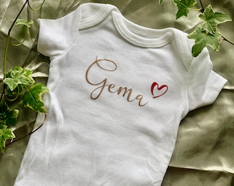 Custom First Name or Last Name onesie| Baby Name Bodysuit | Baby Announcement Onesie | personalized Name Onesie