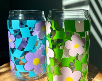Retro checkers | retro flower | retro summer cup | iced coffee glass | glass with lid | gifts for her