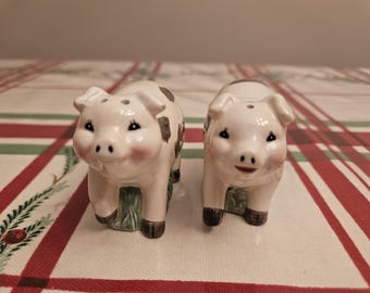Vintage Pig Salt and Pepper Shakers