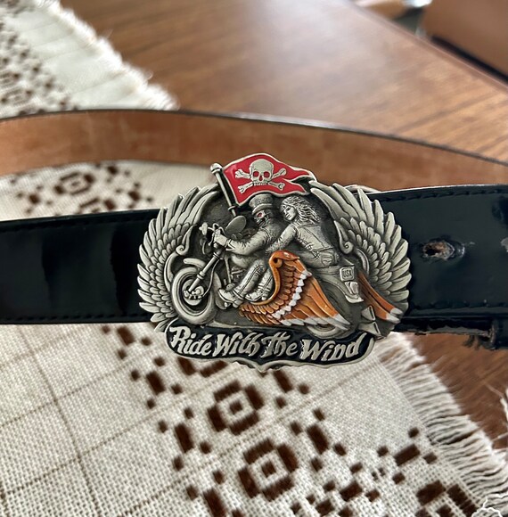 Vintage western biker belt buckle w/black genuine 