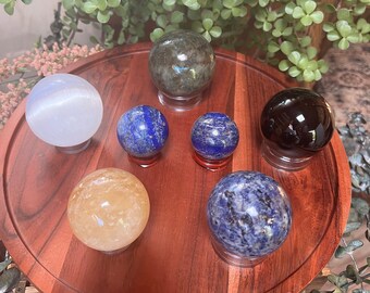 Selenite | Sodalite | Labradorite | Calcite | Lapis Lazuli | Black Obsidian | Spheres | Gift | Decor