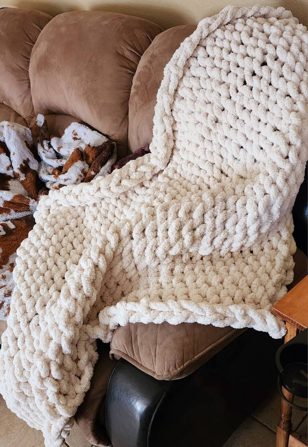 Hand Knit Chunky Throw Blankets Message Me If More Than 1 Color is