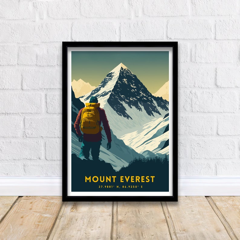 Może przedstawiać: Wzorzec vintage plakatu podr&oacute;żniczego przedstawiający wędrowca patrzącego w g&oacute;rę na Mount Everest, szczyt g&oacute;ry pokryty śniegiem. Plakat ma niebiesko-zielono-białą kolorystykę i zawiera tekst "MOUNT EVEREST 27.9881&deg; N, 86.9250&deg; E".