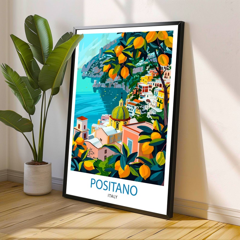 K&ouml;nnte beinhalten: Eine farbenfrohe Illustration von Positano, Italien, mit einem Zitronenbaum im Vordergrund und einem Blick auf die Stadt und das Meer im Hintergrund. Der Text "Positano, Italien" ist unten auf dem Bild gedruckt.
