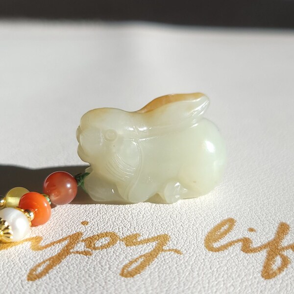 Certifed Hetian Warm White and Brown Nephrite Jade Hand Carved Rabbit Pendant, 天然且末暖白带糖和田玉手工雕刻小兔子吊坠