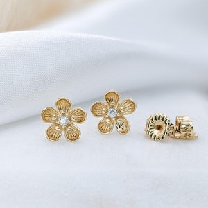14k Solid Gold Small Flower Stud Earrings, Dainty Minimalist Everyday Earrings, CZ Diamond Flower, 14k Real White Gold, Tiny Fine Jewelry