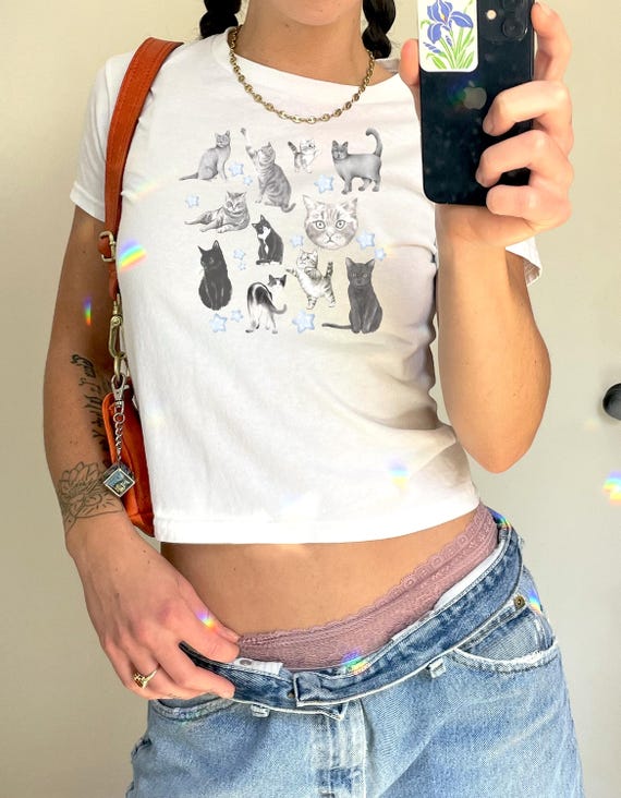Y2k Vintage Baby Tee Cat Tshirt, Retro Cat Lovers Shirt, 90s Coquette Baby Tee, Loverly Cat Gift, Y2k Crop Top Baby Tee, Gift For-Her