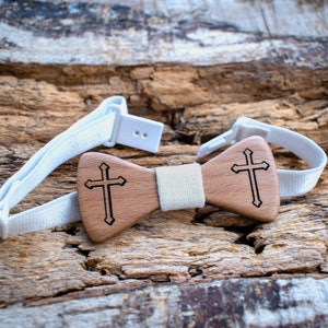 Baby Wooden Bow Tie for Baptism, Personalized Engraved Wooden Bow Tie for Boy&#39;s Christening, Bow Tie for Baptism, Christening with Name
