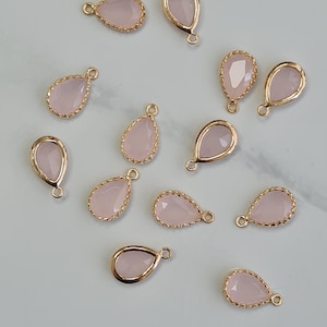 Faceted Ice Pink Teardrop Glass Charms – 14ct Gold Plated over Brass, 2pcs, 8×13mm Pink Pear Drop Connectors for Jewellery Making – FG9IPGD