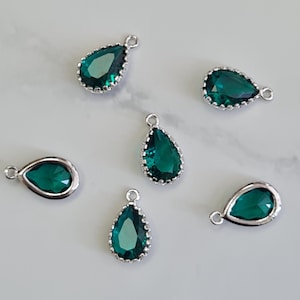Faceted Emerald Green Teardrop Glass Charms – Rhodium Plated over Brass, 2pcs, 8×13mm Green Drop Connectors for Jewellery Making – FG9EMSV