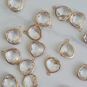 Faceted Clear Glass Drop Charms – Gold Plated Brass, 2pcs, 16×18mm Teardrop Pendant for Jewelry Making – FG1CGD