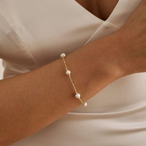 Genuine Freshwater Pearl Bracelet, Pearl Bead Bracelet, Minimalist Bracelet, Bridal Gift, Flower Girl Gift, Wedding Jewelry, Bridesmaid Gift