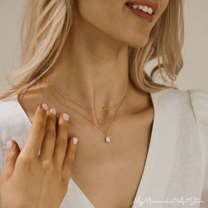 Piccola collana di perle d'acqua dolce, collana di perle a doppio strato, collana a goccia di perle d'oro, collana minimalista, gioielli da sposa, regalo da damigella d'onore immagine 8