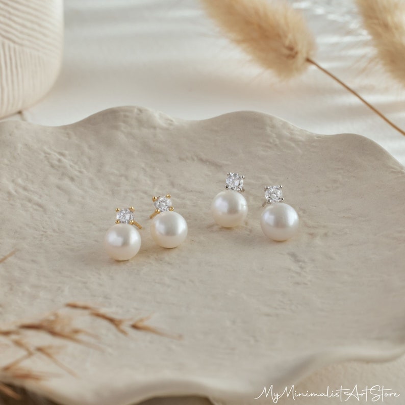 Sterling zilveren parel Stud Oorbellen, sierlijke CZ diamanten oorbellen, minimalistische oorbellen, bruidsoorbellen, huwelijksjuwelen, bruidsmeisje cadeau afbeelding 5