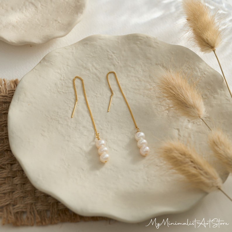 Boucles doreilles Freshwater Long Pearl Drop, boucles doreilles Gold Pearl, bijoux de mariage minimalistes, boucles doreilles nuptiales, cadeau de demoiselle dhonneur, cadeau de Noël image 7