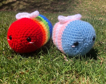 Pride bee crochet plush | crochet | handmade crochet | crochet bee | LGBTQ+ crochet | LGBTQ+ crochet bees