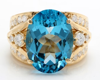 10.75 Carat Natural Swiss Blue Topaz and Diamonds in 14K Solid Yellow Gold Ring