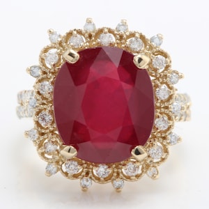 8.28 Carat Natural Red Ruby and Diamonds in 14K Solid Yellow Gold Women Ring