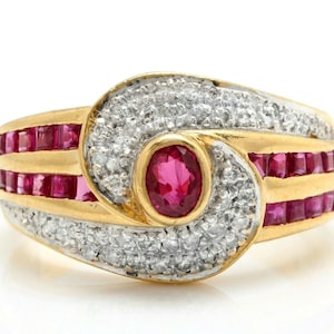 1.70 Carat Natural Ruby&#39;s and Diamonds in 18K Solid Yellow Gold Women Ring