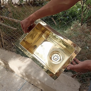 Unlacquered Brass Kitchen Sink: Timeless Elegance, Undermount Single Basin in Various Sizes - Upgrade Your Kitchen with Vintage-bar sink
