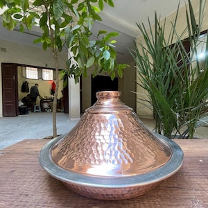 Handmade Moroccan Copper Tagine – Traditional Arabic Cookware, Vintage Artisanal Tagine, Authentic Brass Pot for Slow Cooking, Kitchen Decor