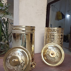 Elegante cestino portaoggetti in ottone marocchino per il bagno e cestino per la carta straccia inciso - Squisito arredamento in ottone per il tuo bagno - Accessori unici