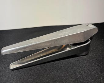 Vintage Zyliss Susi Swiss Garlic Press Cast Aluminum Made in Switzerland