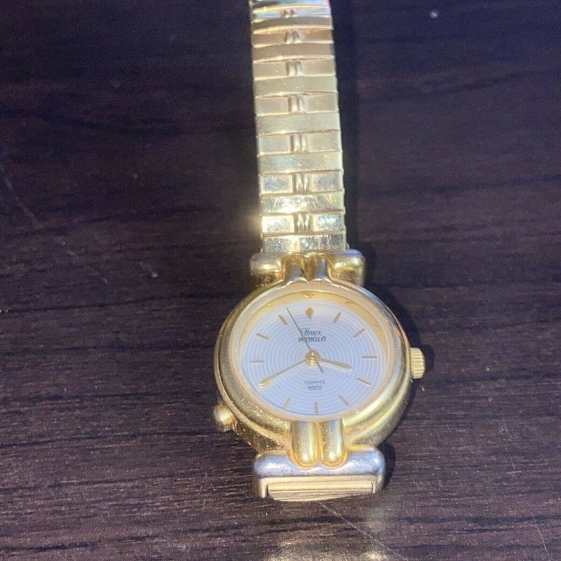 timex indiglo cr1216