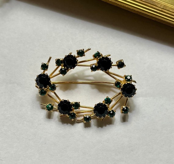 Vintage emerald green and black rhinestone brooch… - image 3