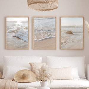 Juego de 3 impresiones costeras para pared, impresiones costeras para sala de estar, impresiones de playa para hogares costeros, arte de pared neutro, impresión de casa de playa bohemia, póster de océano
