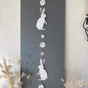 Decoration garland to hang Big bunnies spring Easter