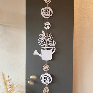 Anhänger Girlande aus Papier - Rosen - Gießkanne mit Blumenstrauß