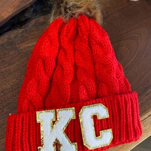 KC Gameday Beanie | Chiefs Football Women’s Hat | Kansas City Winter Pom Hat | Red Knitted Chunky Beanie | Cable Knit Cuffed Pom Beanie Red