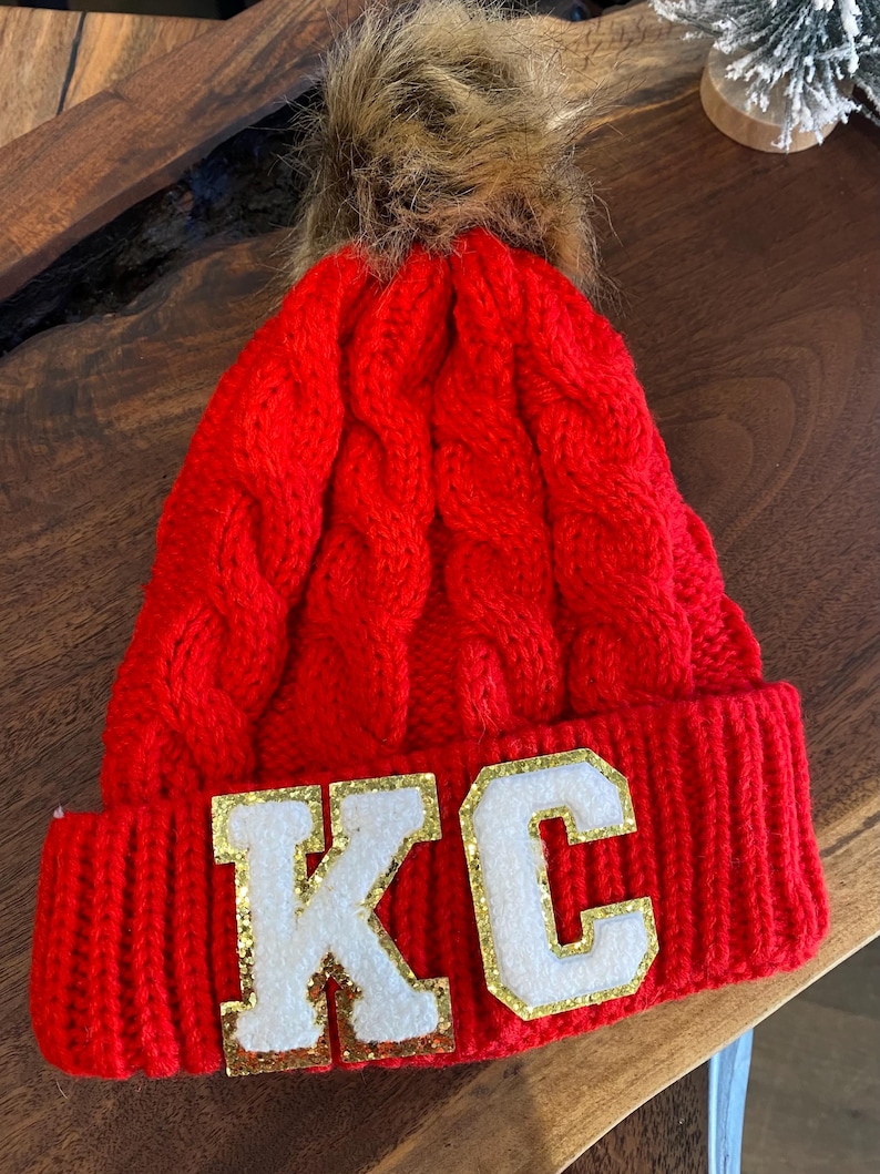KC Gameday Beanie | Chiefs Football Women’s Hat | Kansas City Winter Pom Hat | Red Knitted Chunky Beanie | Cable Knit Cuffed Pom Beanie Red