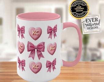 Kansas City Valentine-mok, KC Vibes Bow & Candy Heart-koffiekop, 15oz keramische mok roze tijdperkaccent, gezellig Galentine-idee, cadeau koffieliefhebber