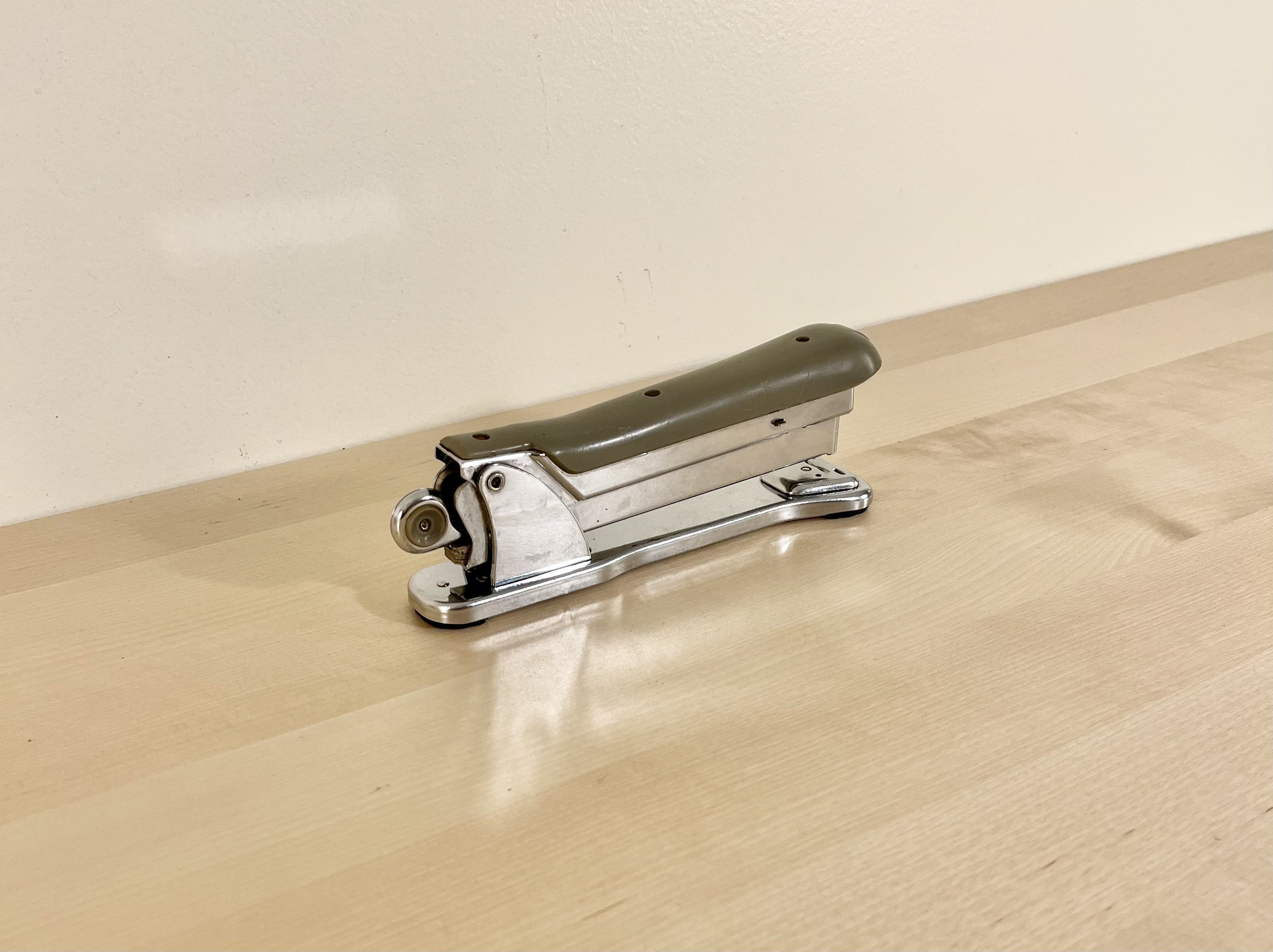 Vintage Ace Liner Stapler Avocado Green 1960s Working Stapler Etsy