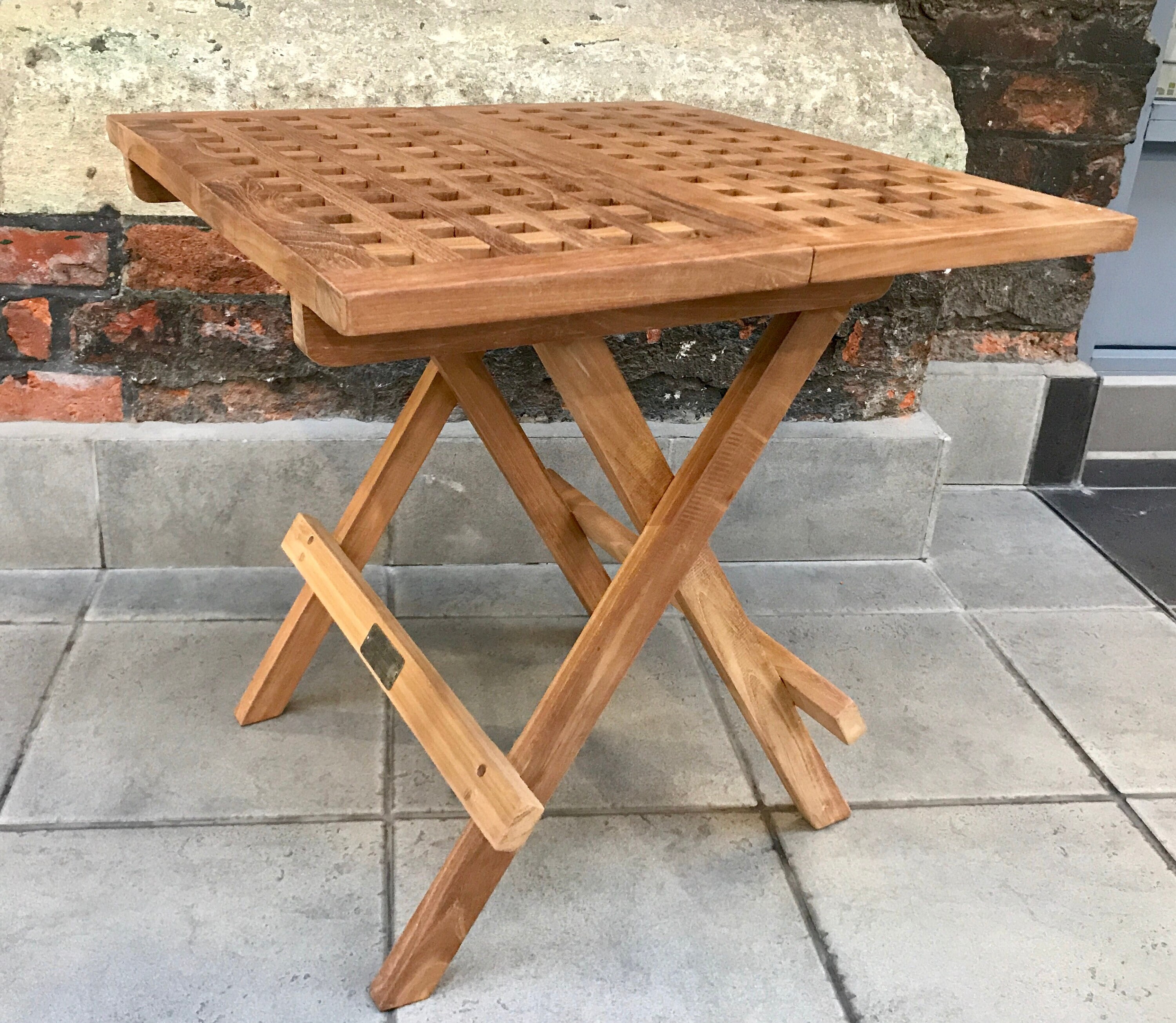 Small outdoor tables for sale deals